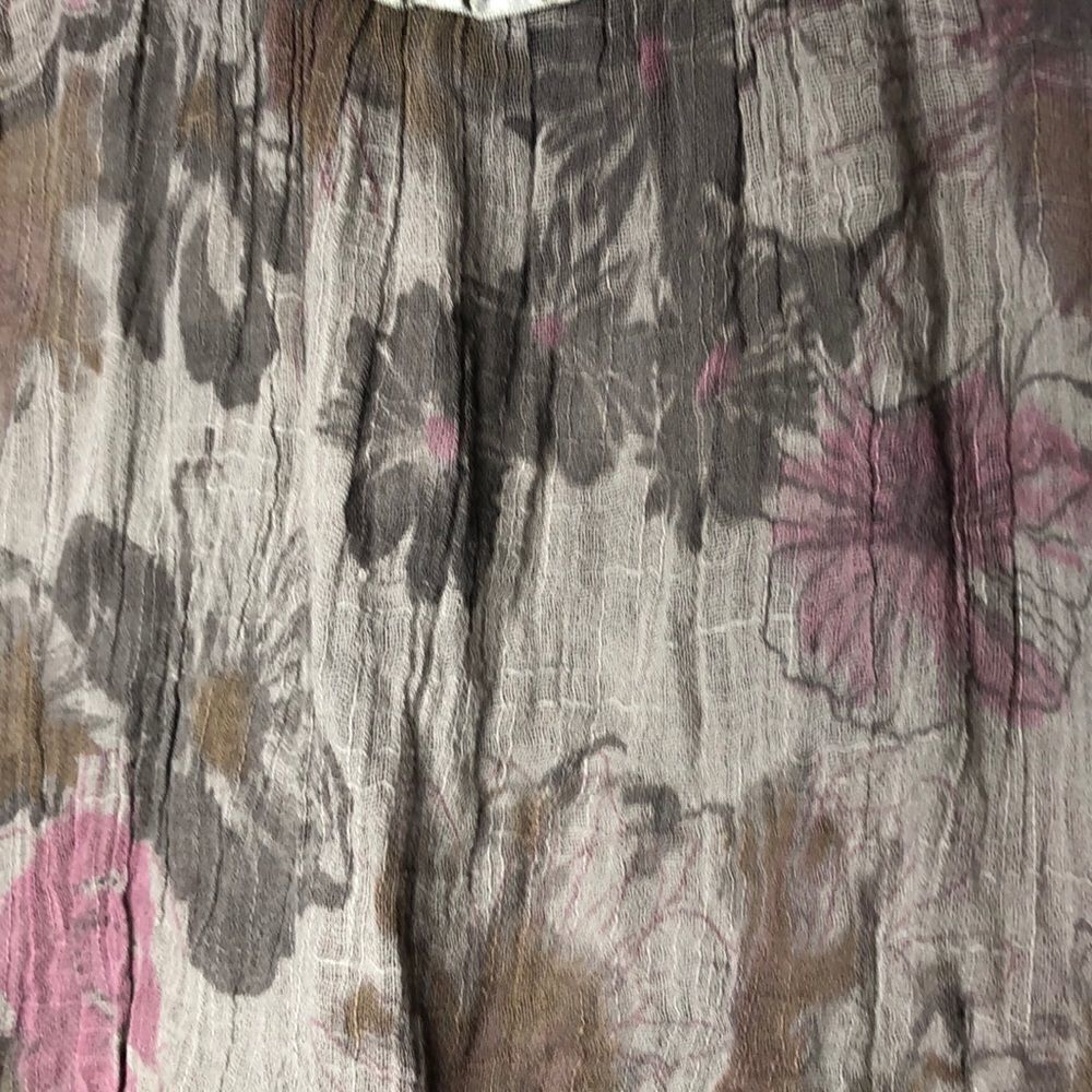 Blue Bird Light Weight 3/4 Sleeve Top. Siz… - Picture 5 of 10